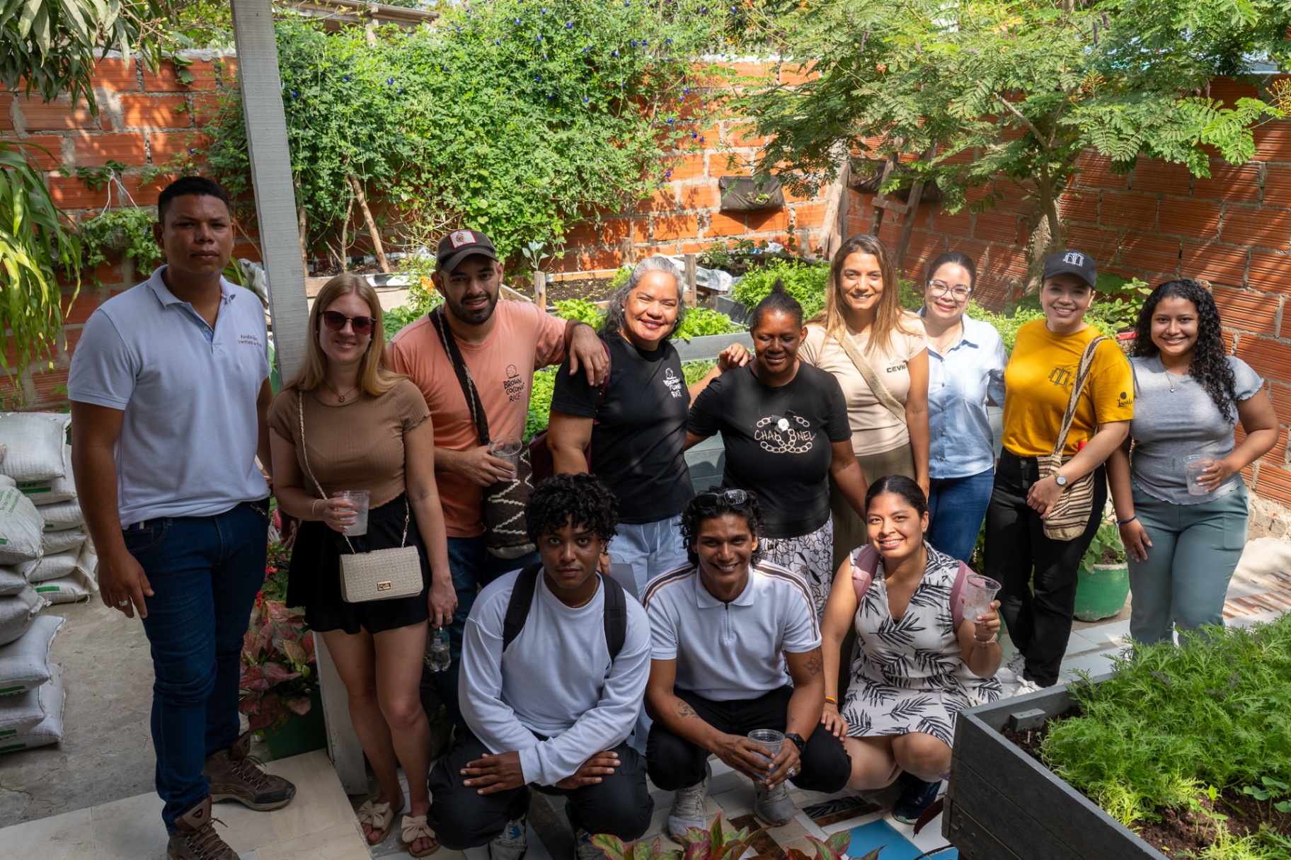 Grupo de Taste & Transform visitando un patio productivo en Cartagena